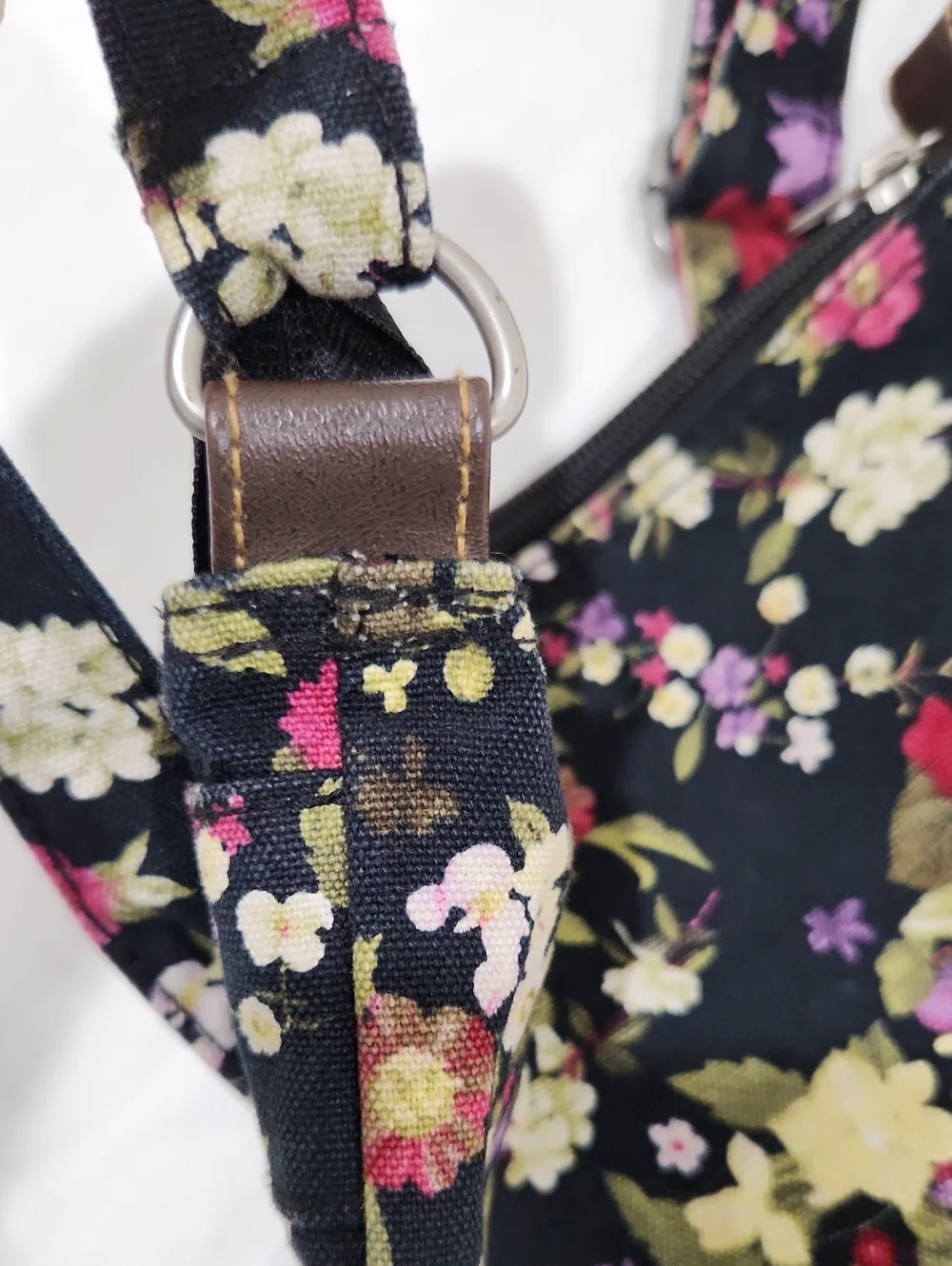 Floral Crossbody Bag - Black with Red Rose Print